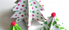Petits sapins en tissu et papier