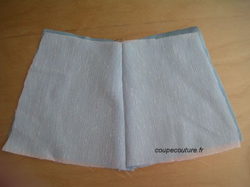 Doubler un tissu transparent ou mou