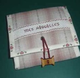 Maxi pochette pique-aiguilles