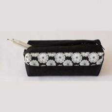 Trousse carrée doublée