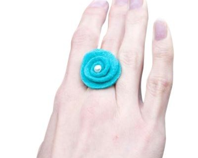 Bague en feutrine