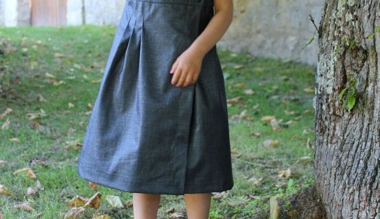 Robe de petite fille modèle