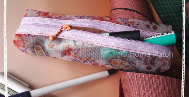 Trousse en tulle imprimé