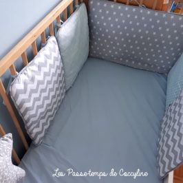 Tour de lit Scandinave avec passepoil