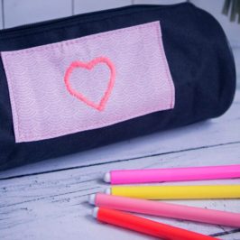 Customiser une trousse de rentrée