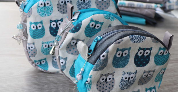 Petite trousse ou petit sac rond (e)