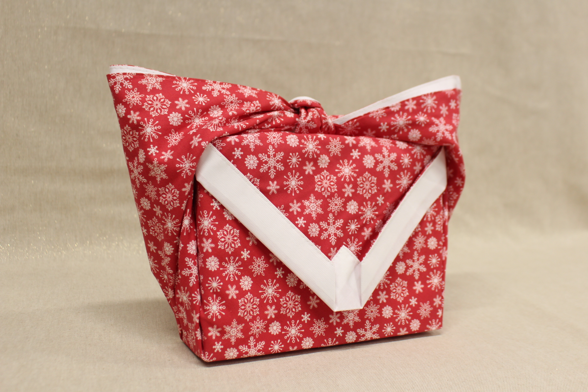 Solution De Rangement Pour Rouleaux De Papier Cadeau Avec Taille