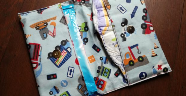 Pochette pour lingettes et couches