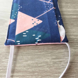 Coudre un masque en tissu avec belles finitions