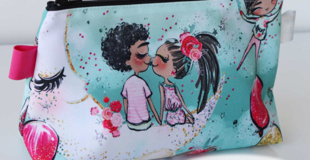 Trousse triangle facile Valentine