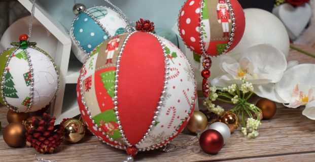 Boules de Noël en tissu