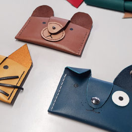 Porte-cartes en cuir – Couture main
