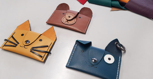 Porte-cartes en cuir – Couture main