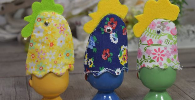 Tête de poule pour coquetier