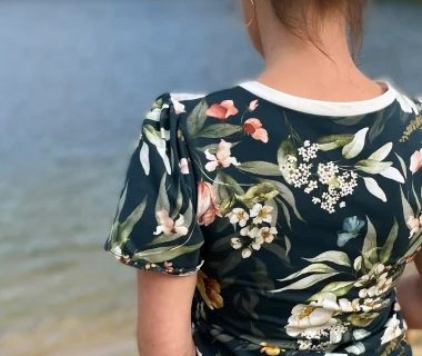 Manches à plis pour un T-shirt basique