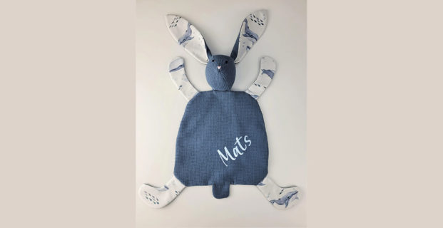 Doudou lapin plat