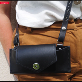 Mini pochette en cuir