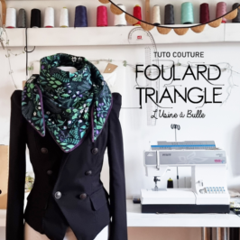 Foulard triangle doublé