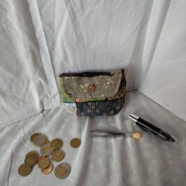 Mini trousse ou porte monnaie facile