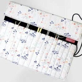 Etui aiguilles à tricoter
