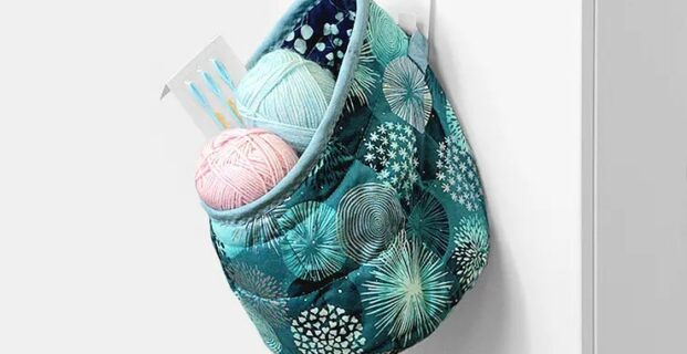 Panier matelassé à suspendre