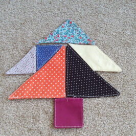 Jeu de tangram en tissu